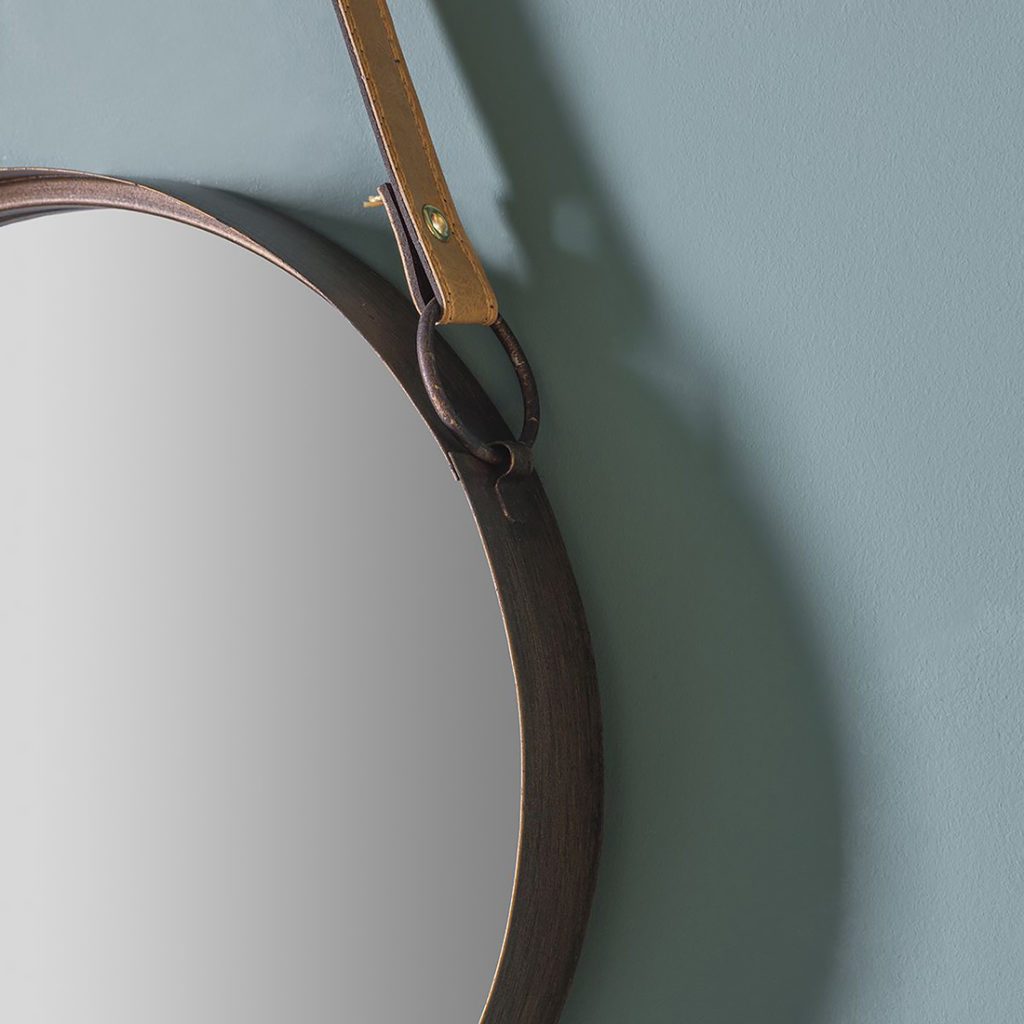 Set of Two Bronze Round Hanging Mirrors Primrose & Plum